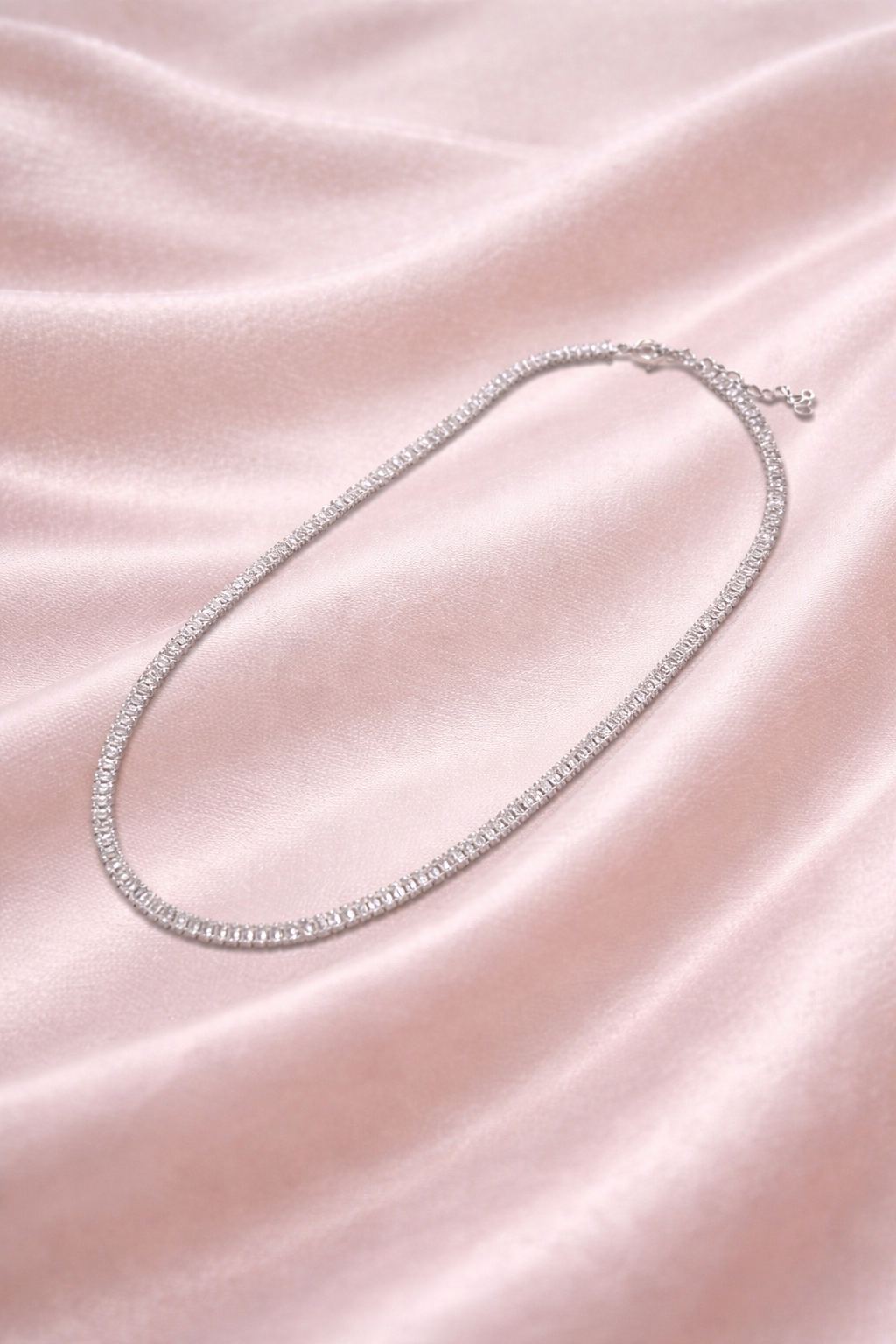 Colar Riviera Banhado a Prata 925 com Zircônias Incolores – Fecho Lagosta