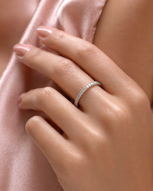 Anel Banhado a Prata 925 com Zircônias Quadradas