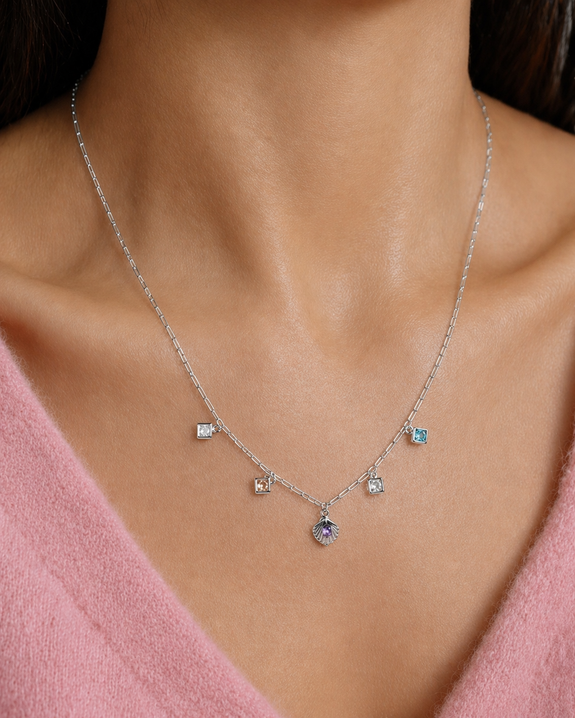 Colar em Prata 925 com Elo Cartier e Pingentes Multicoloridos em Zircônia