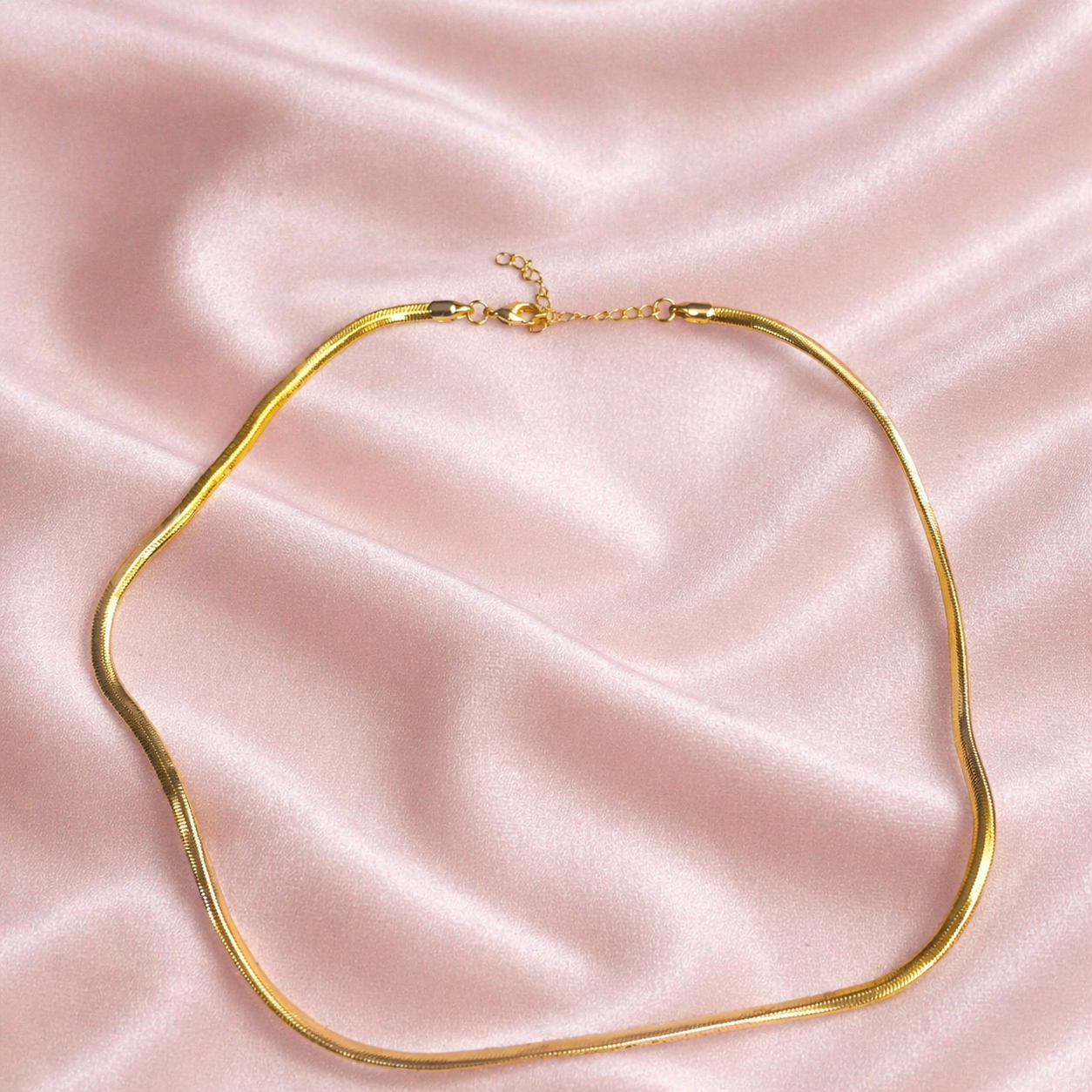 Cordão Snake Banhado a Ouro 18k com Fecho Lagosta Ajustável