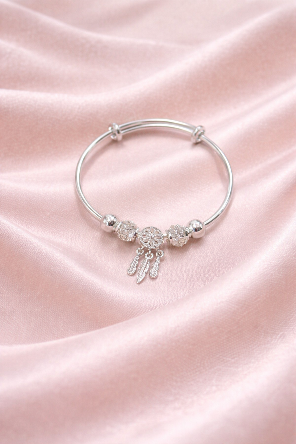 Bracelete Prata 925 com Pingentes Delicados e Fecho Ajustável